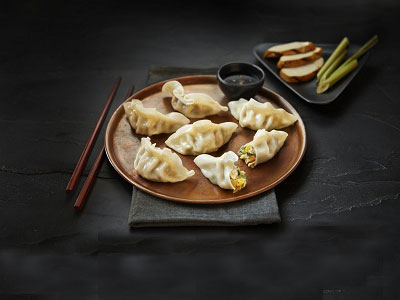 CHEF ONE® 0.8 OZ CHICKEN LEMONGRASS POTSTICKER