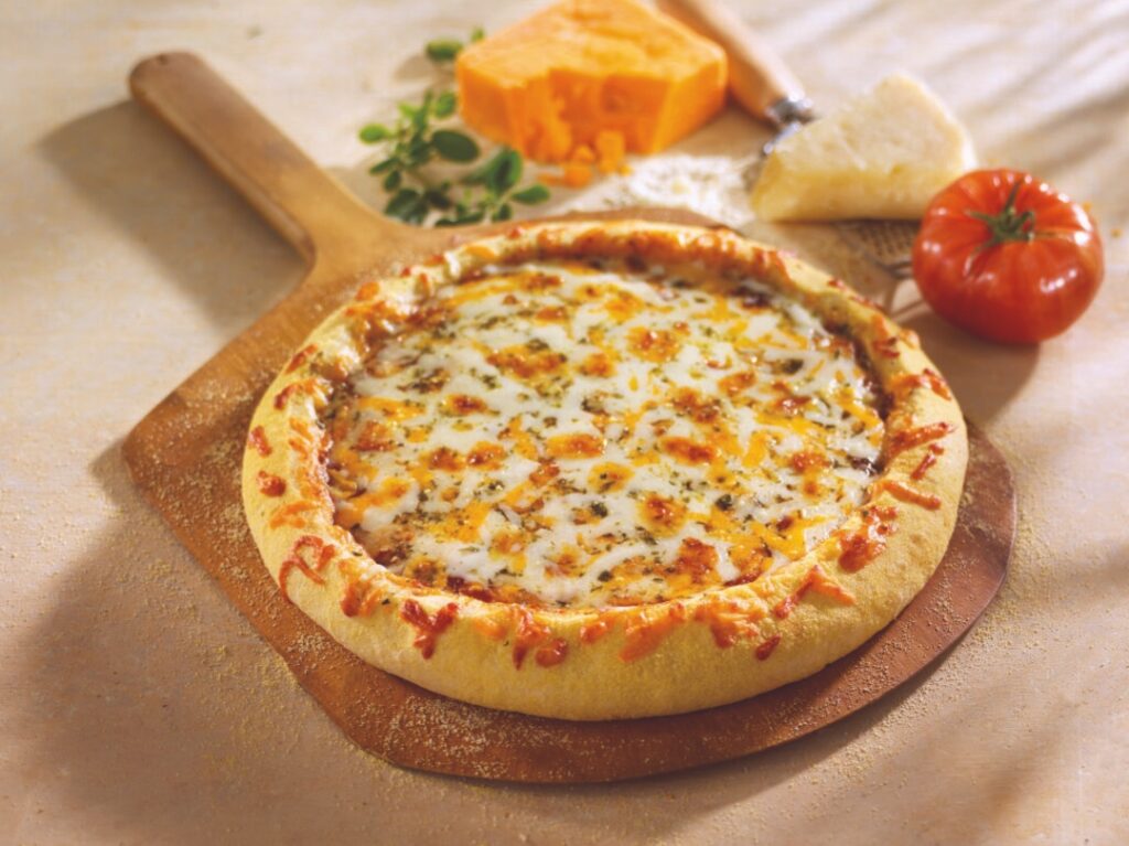 73184 VILLA PRIMA® 12" Four Cheese Pizza